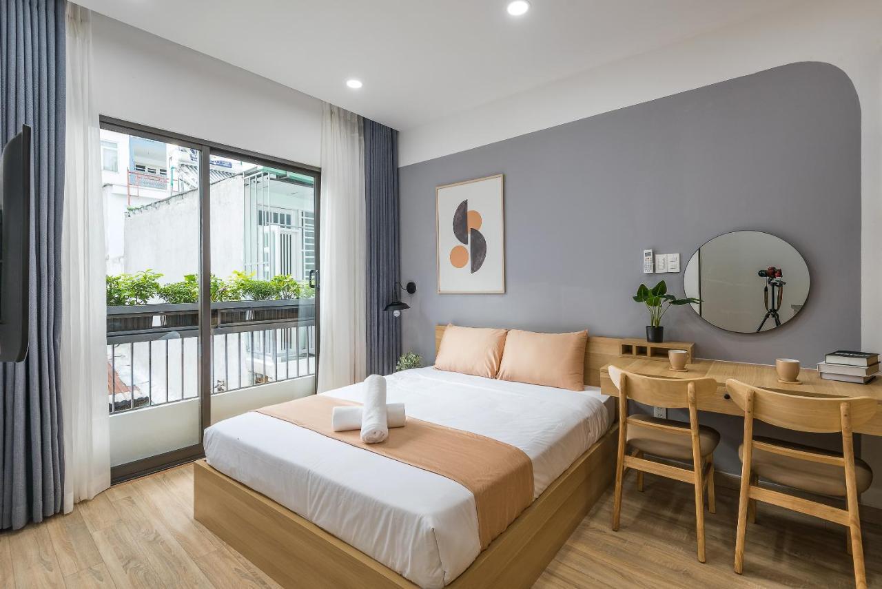 Cozrum Homes Ambera House ホーチミン市 エクステリア 写真