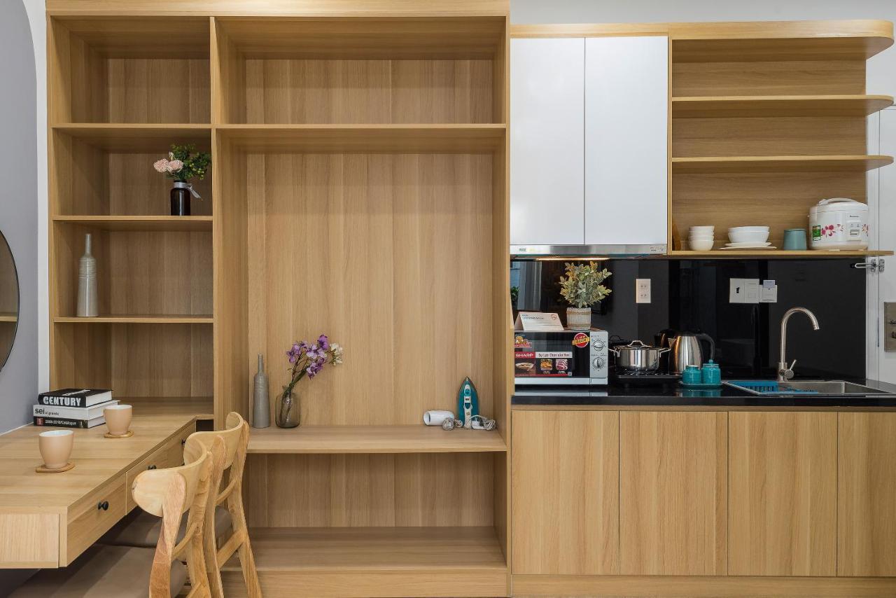 Cozrum Homes Ambera House ホーチミン市 エクステリア 写真
