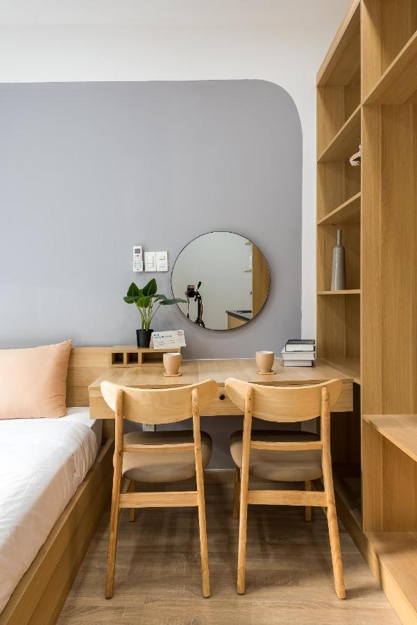 Cozrum Homes Ambera House ホーチミン市 エクステリア 写真