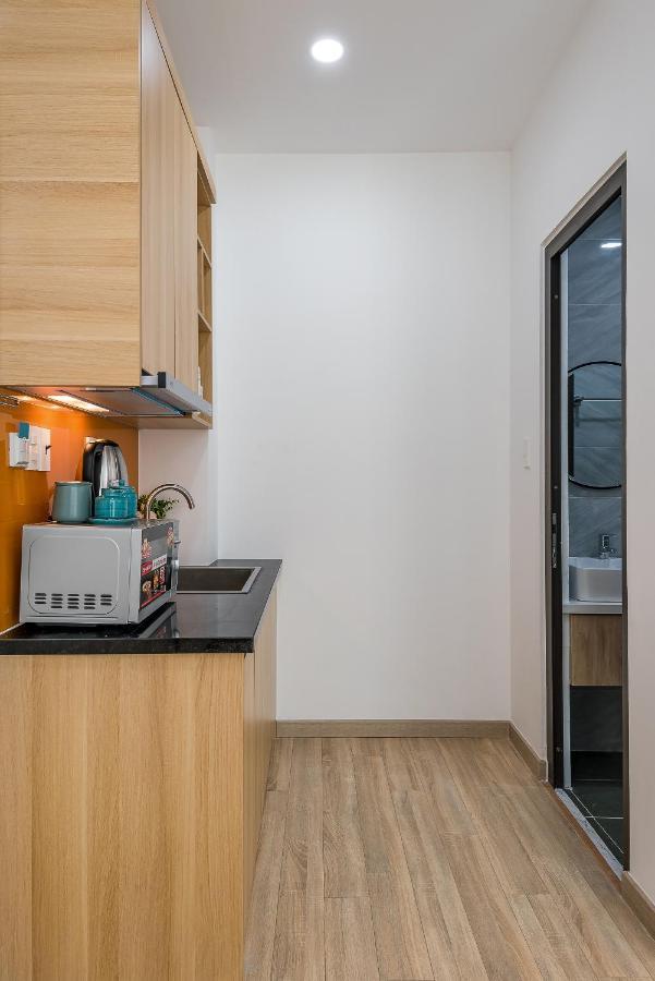 Cozrum Homes Ambera House ホーチミン市 エクステリア 写真