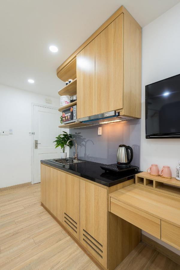 Cozrum Homes Ambera House ホーチミン市 エクステリア 写真