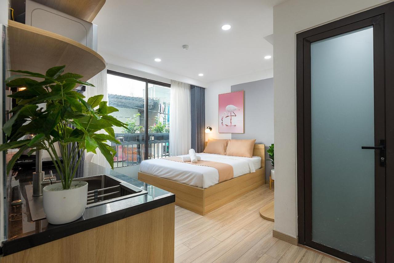 Cozrum Homes Ambera House ホーチミン市 エクステリア 写真